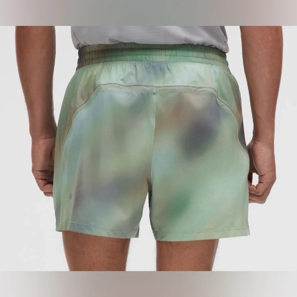 Lululemon Athletica Men's Pace Breaker Shorts 5” - NWT!